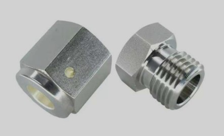 Gas cooling coupling